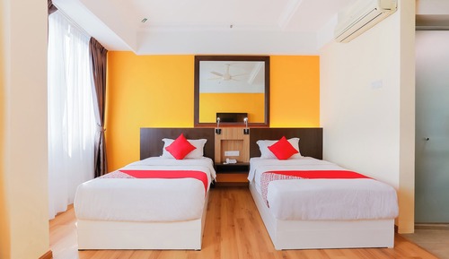Deluxe Twin Room