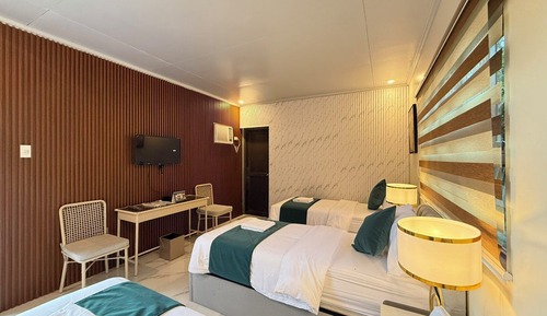 Basic Triple Room