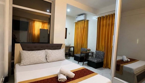 Suite, 1 Queen Bed