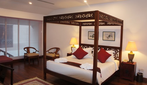 Grand Deluxe Suite