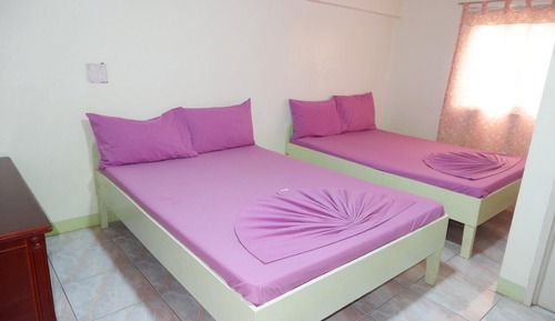 Basic Room, 2 Queen Beds, Balcony