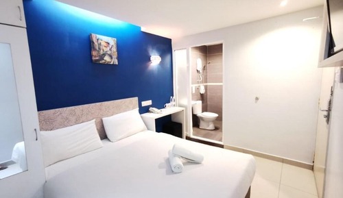 Deluxe Twin Room, 1 Queen Bed