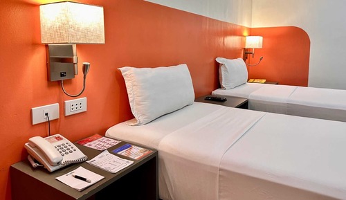 Standard Twin Room, 2 Bedrooms