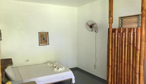 Standard Double Room, Garden View