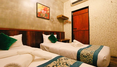 Superior Twin Room