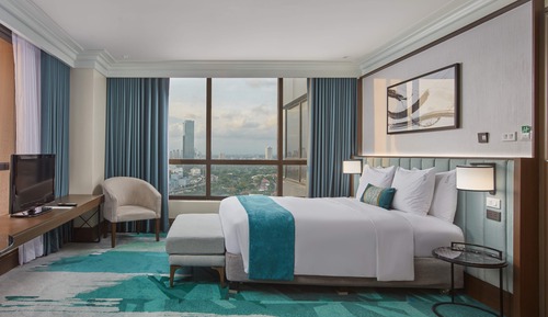 Standard Room, 1 King Bed