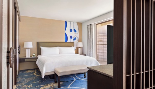 Tanjung Deluxe Seaview Suite (King)