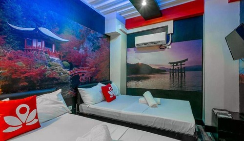 Premium Quadruple Room