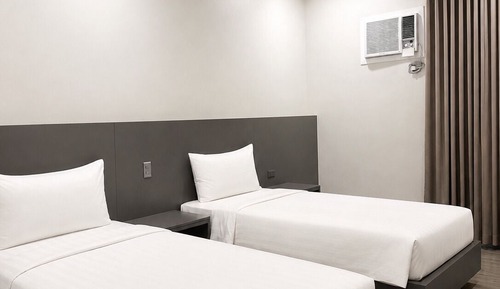 Deluxe Twin Room, 2 Twin Beds, Non Smoking, Private Bathroom