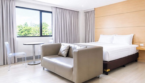 Executive Room
