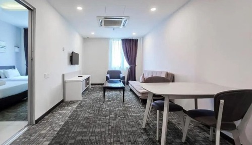 Luxury Twin Room 