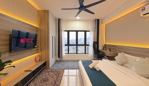 Comfort Studio, 1 Queen Bed, Allergy Friendly, Courtyard View