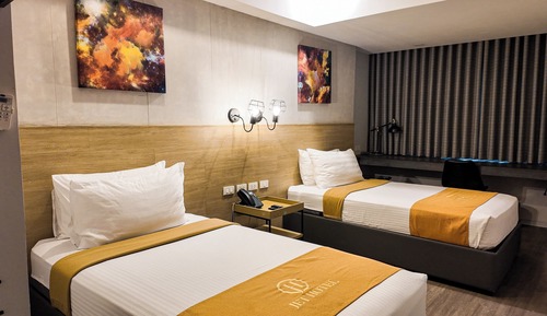 Superior Twin Room