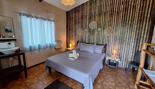 Family Single Room, Balcony, Garden View