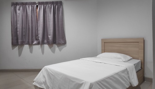 Deluxe Single Room