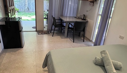Comfort Single Room, Balcony, Garden View