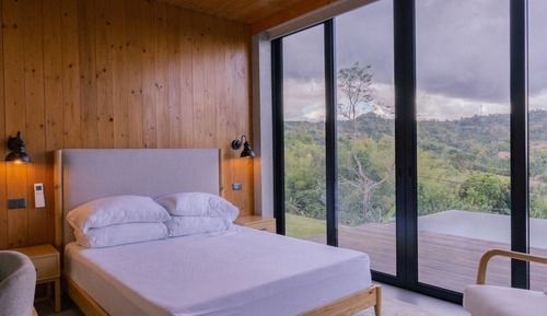 Comfort House, 2 Bedrooms, Private Pool, Mountain View