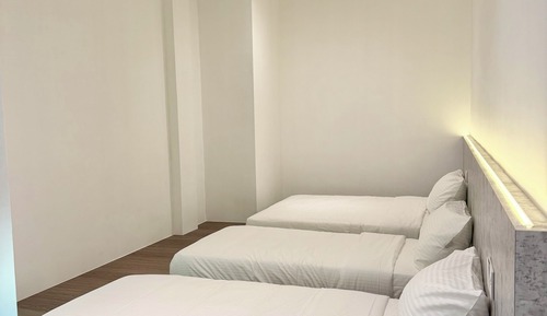 Family Suite, Non Smoking, Courtyard View