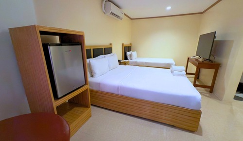 Standard Cabana