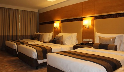 Family Room, Multiple Beds, Non Smoking