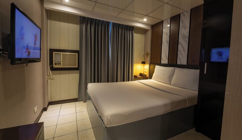 Standard Double Room, River View