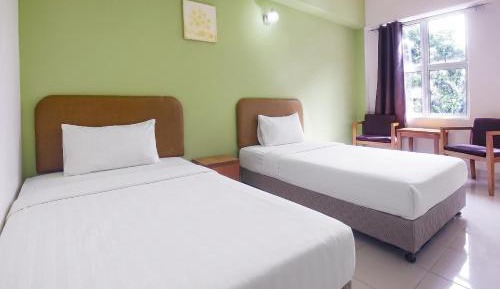 Deluxe Twin Room