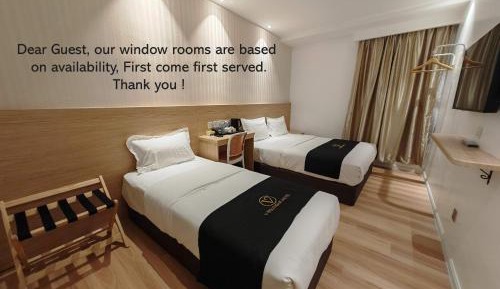 Deluxe Family Room