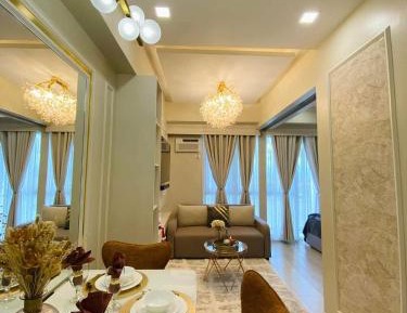 Queen Room with Balcony