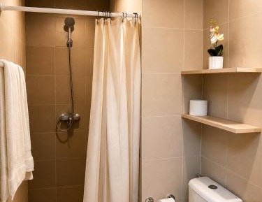Suite with City View