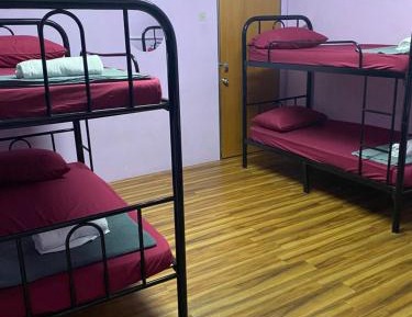 Economy Triple Room with Shared Bathroom
