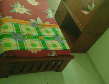 Single Room with Shared Bathroom