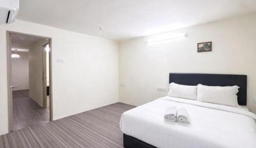 Deluxe Family Suite