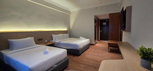 Deluxe Triple Room