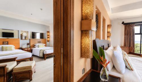 2-Bedroom Seafront Suite