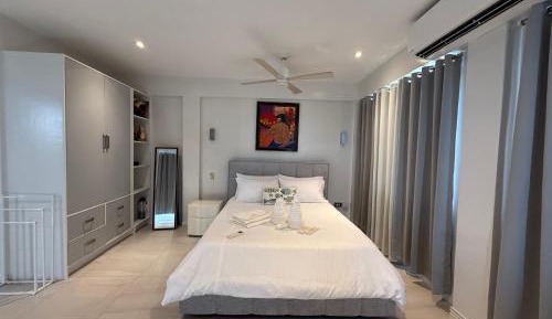 Queen Room with Sea View