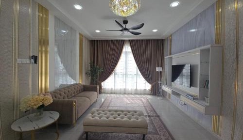 Four-Bedroom Apartment