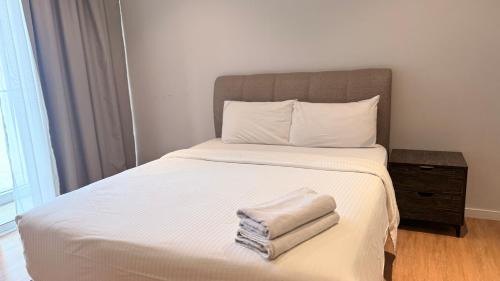 One-Bedroom Apartment with City View