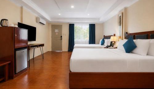 Deluxe Room with Balcony