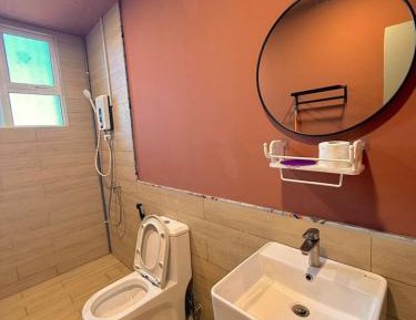 Room #1625111506