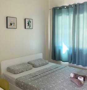 Deluxe Queen Suite