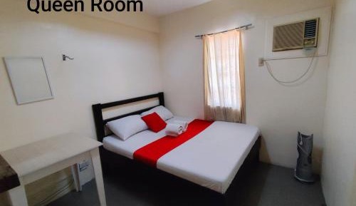 Queen Room with Shared Bathroom