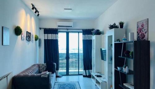 One-Bedroom Apartment with Balcony and Sea View
