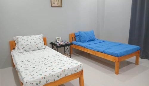 Twin Room with Shared Bathroom