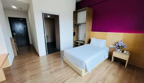 Deluxe Single Room