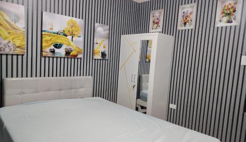 Deluxe Double Room (2 Adults + 1 Child)