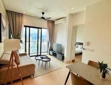 Two-Bedroom Deluxe Apartment with Balcony