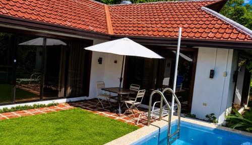 Deluxe Villa