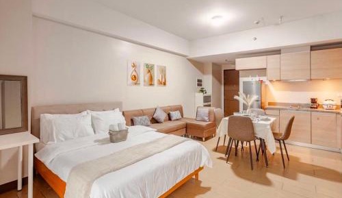 Suite with Balcony