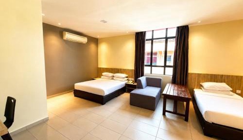 Comfort Triple Room