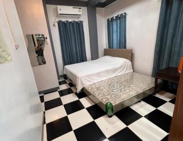 Triple Room with Private Bathroom